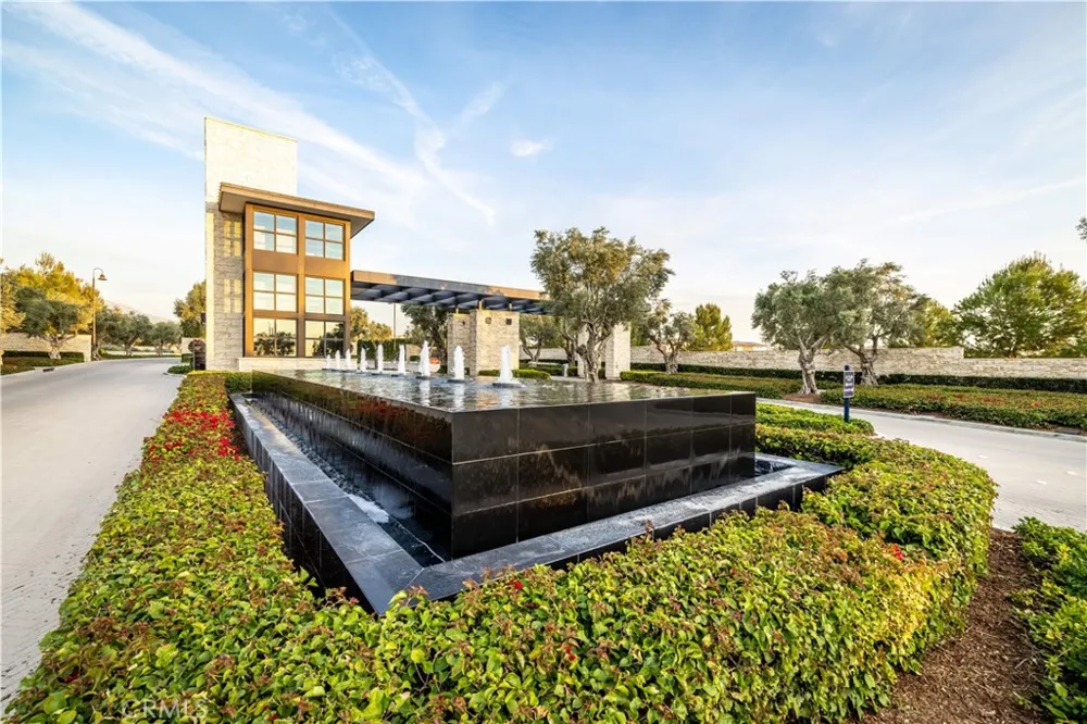 91 Pelican Irvine, CA 92618