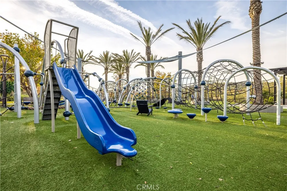 91 Pelican Irvine, CA 92618