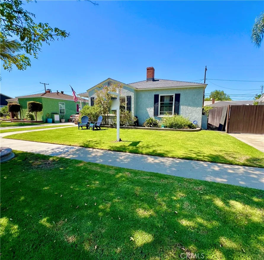 2925 San Francisco Long Beach, CA 90806