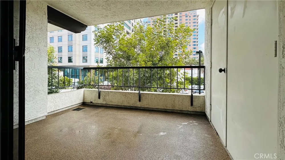 3525 Lebon Drive #204 San Diego, CA 92122
