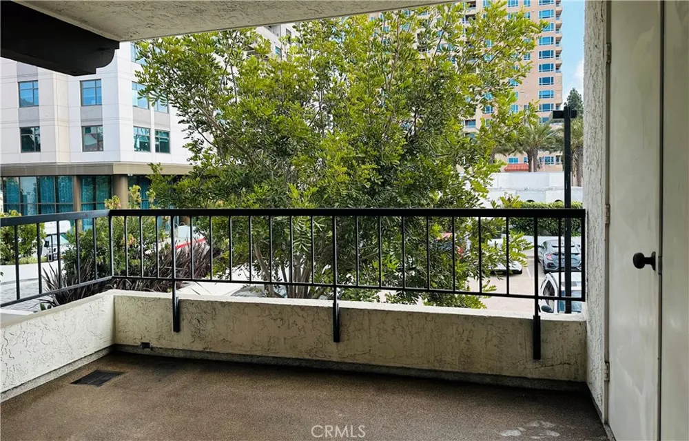3525 Lebon Drive #204 San Diego, CA 92122