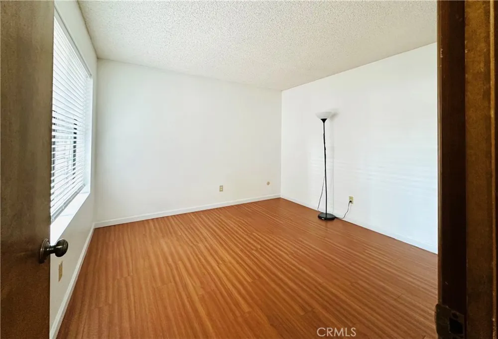 3525 Lebon Drive #204 San Diego, CA 92122