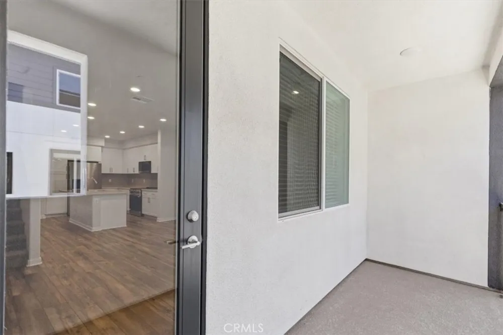 9538 Hannah Way Riverside, CA 92503