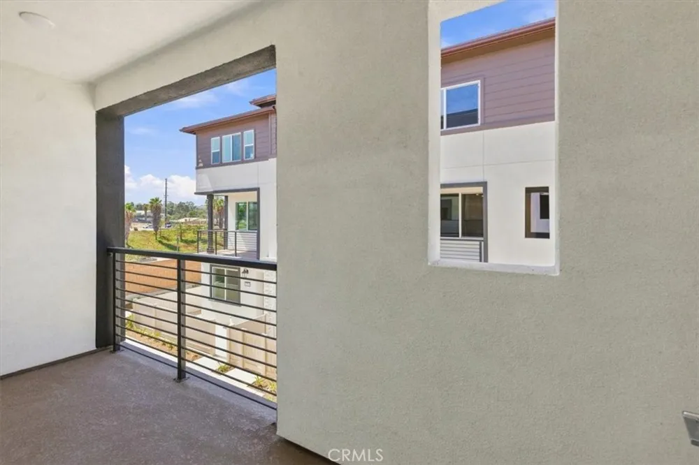 9538 Hannah Way Riverside, CA 92503