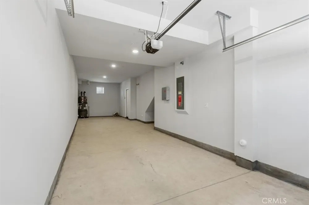9538 Hannah Way Riverside, CA 92503