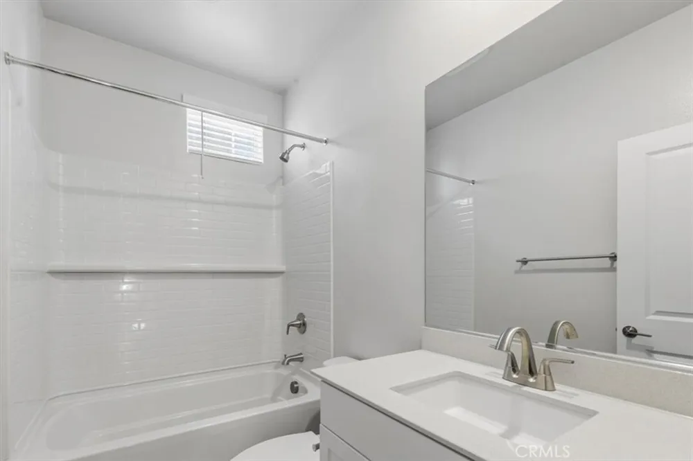 9538 Hannah Way Riverside, CA 92503