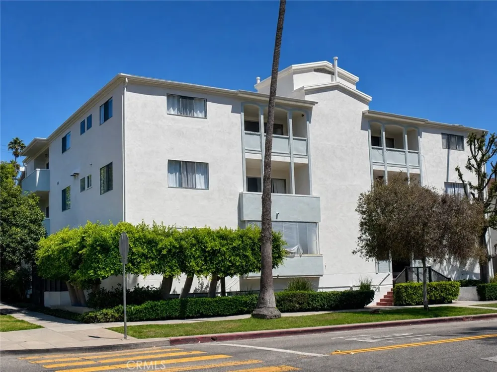 1101 Lincoln Boulevard #1A Santa Monica, CA 90403