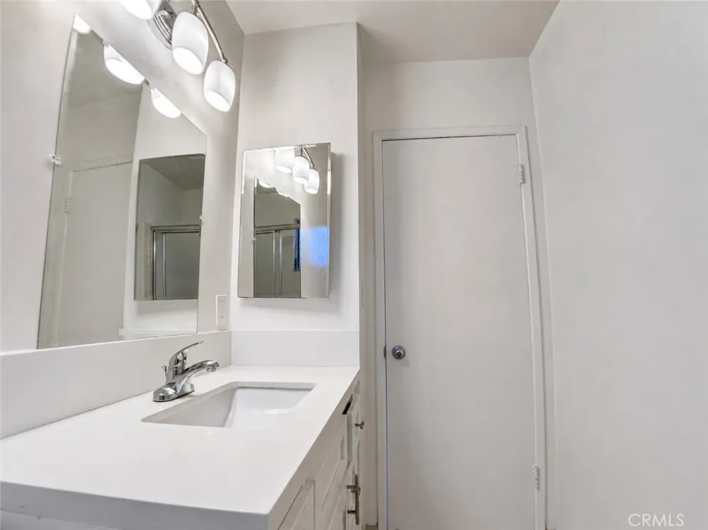 1101 Lincoln Boulevard #1A Santa Monica, CA 90403