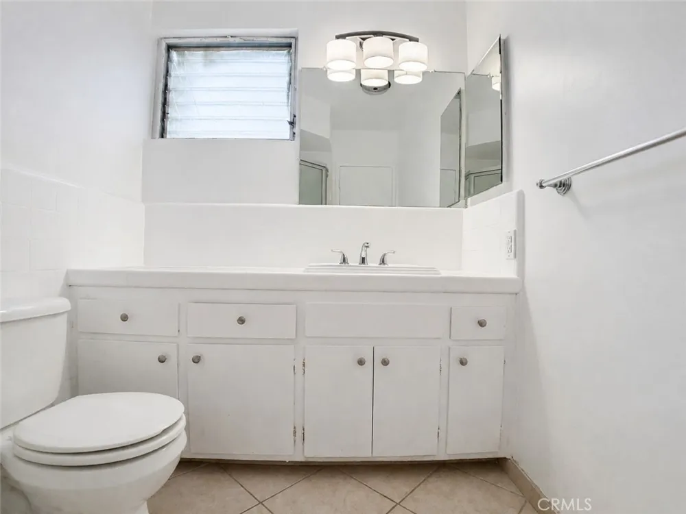 1101 Lincoln Boulevard #1A Santa Monica, CA 90403