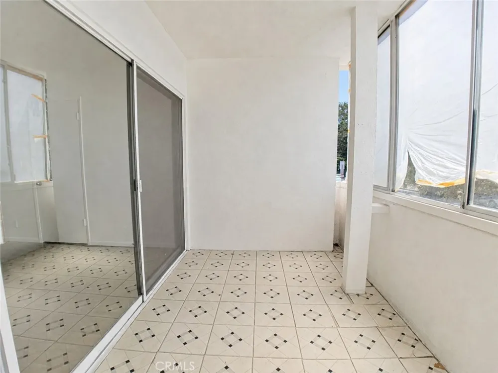 1101 Lincoln Boulevard #1A Santa Monica, CA 90403