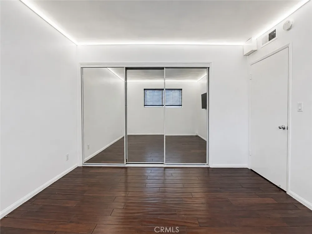 1101 Lincoln Boulevard #1A Santa Monica, CA 90403