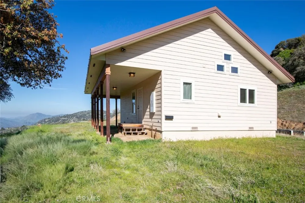 44981 Todd Eymann Road Miramonte, CA 93641