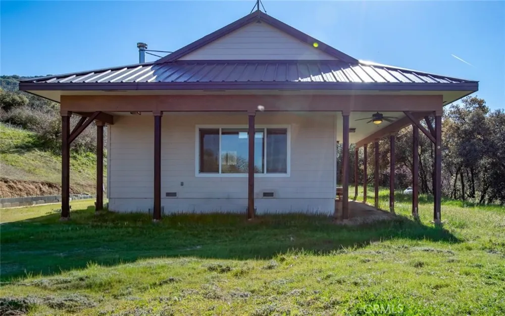 44981 Todd Eymann Road Miramonte, CA 93641