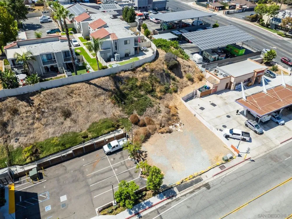 47 St San Diego, CA 92102