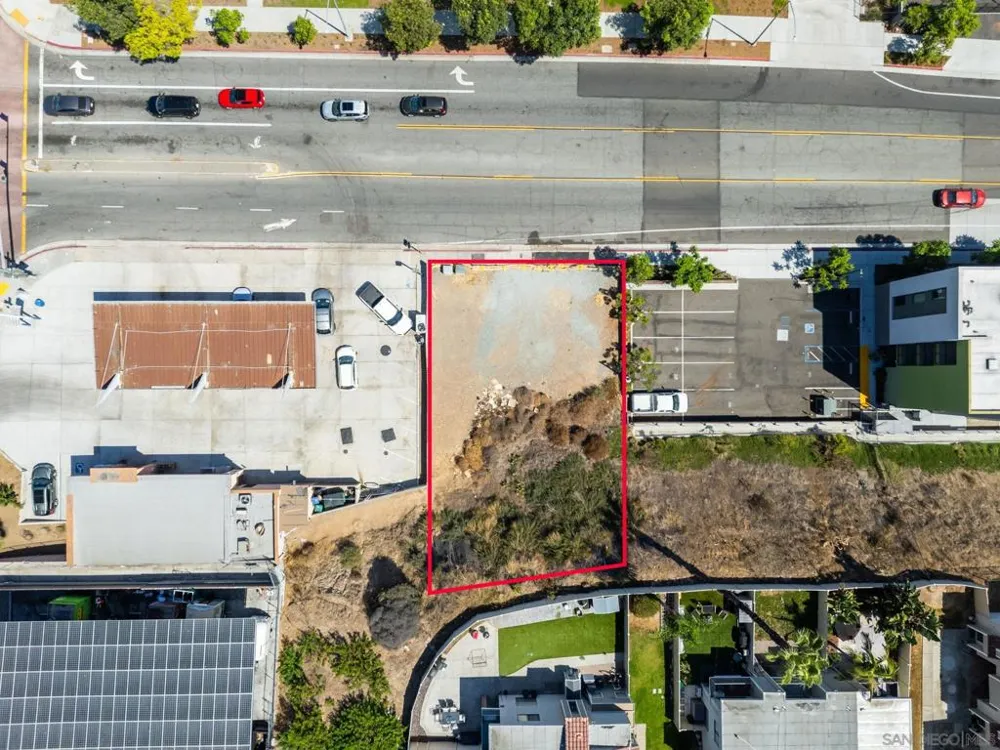 47 St San Diego, CA 92102