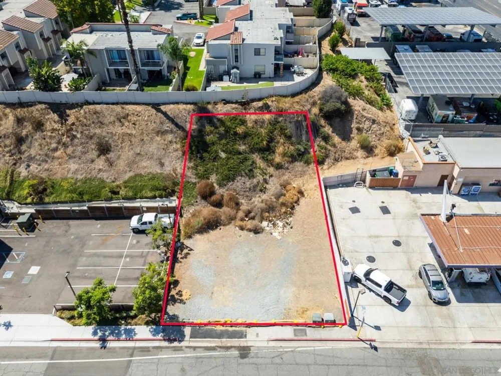 47 St San Diego, CA 92102