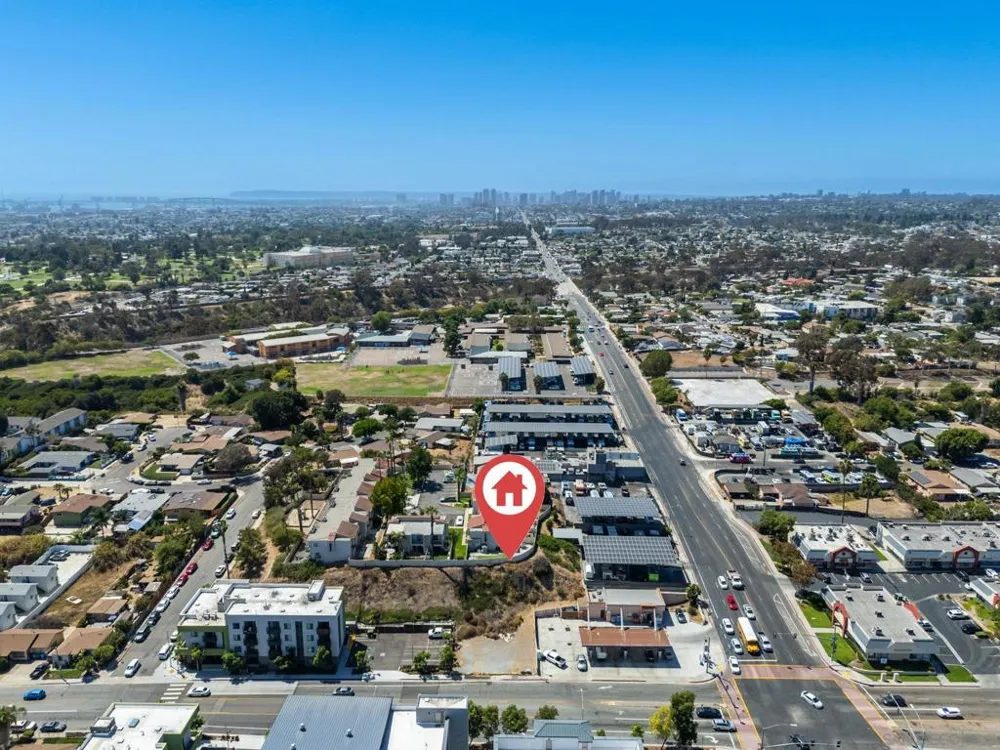 47 St San Diego, CA 92102
