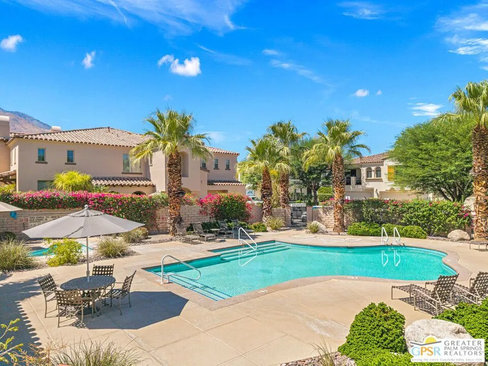 396 Ameno Drive Palm Springs, CA 92262