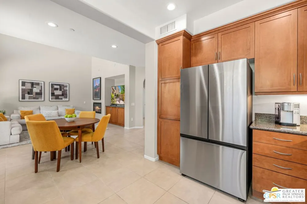 396 Ameno Drive Palm Springs, CA 92262