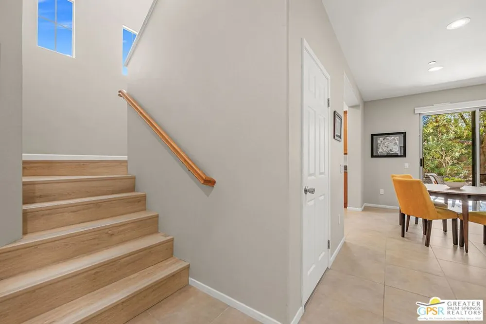 396 Ameno Drive Palm Springs, CA 92262