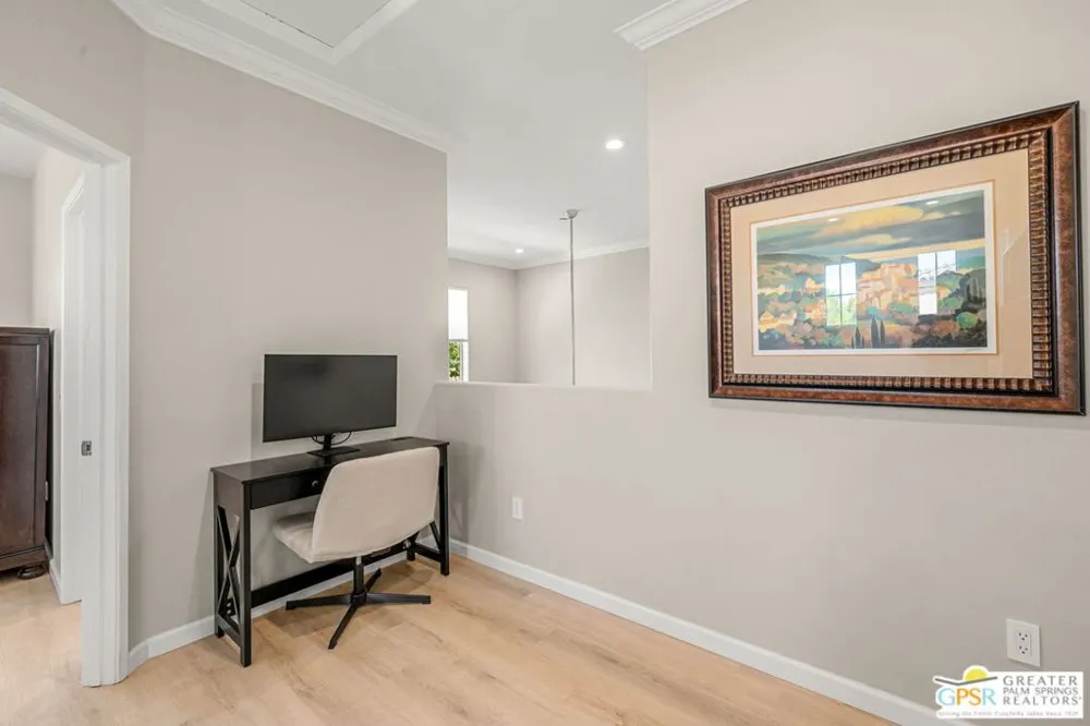 396 Ameno Drive Palm Springs, CA 92262