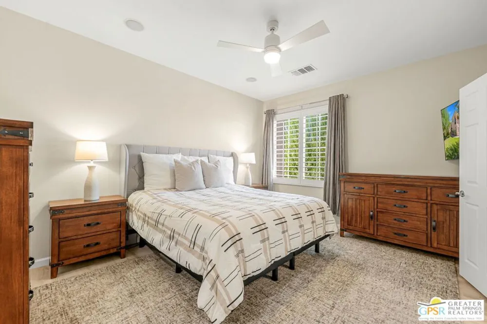 396 Ameno Drive Palm Springs, CA 92262