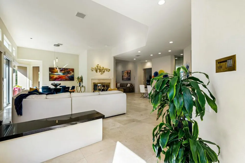 75330 14th Green Drive Indian Wells, CA 92210