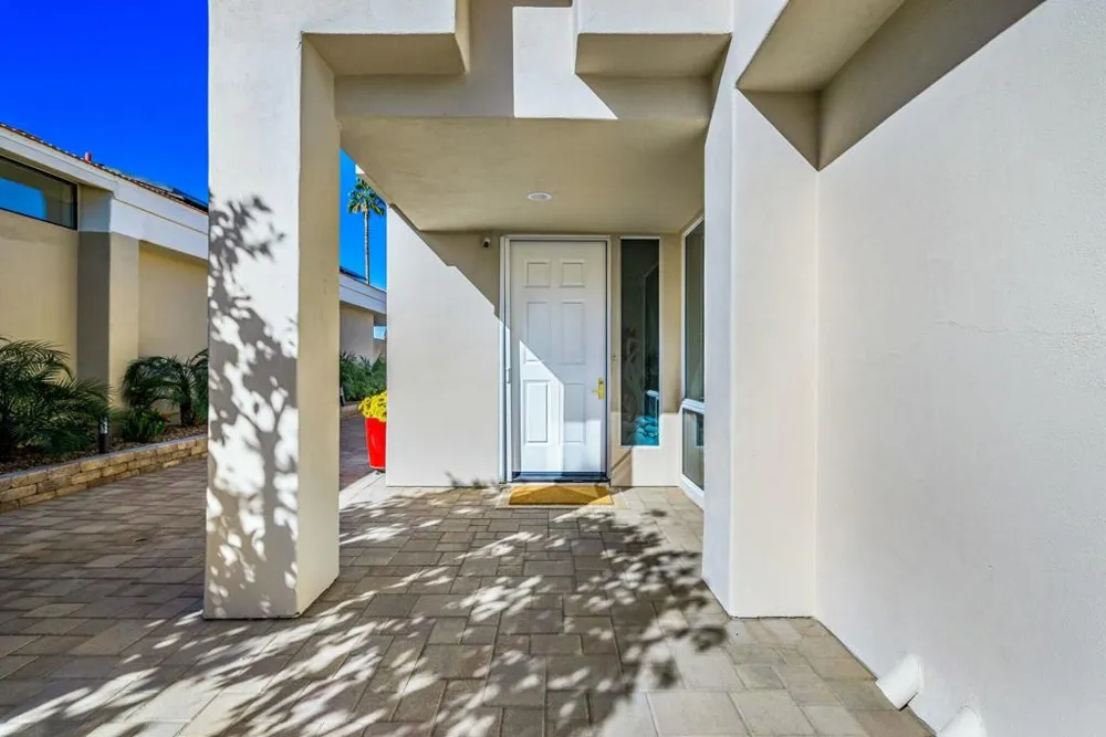 75330 14th Green Drive Indian Wells, CA 92210