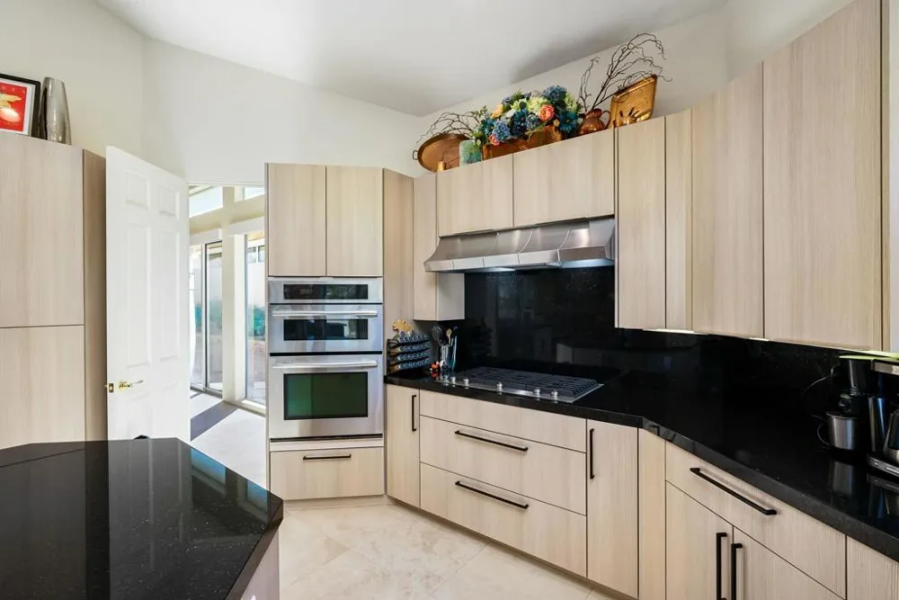75330 14th Green Drive Indian Wells, CA 92210