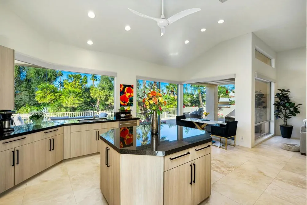 75330 14th Green Drive Indian Wells, CA 92210