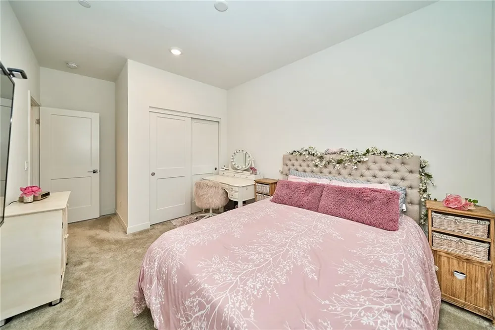 10526 Triple Crown Lane Cypress, CA 90720