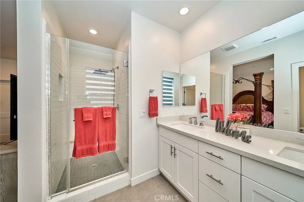 10526 Triple Crown Lane Cypress, CA 90720