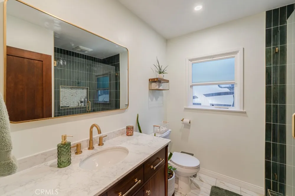 4344 Gondar Lakewood, CA 90713