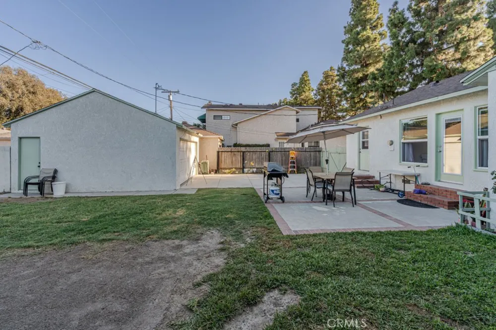 4344 Gondar Lakewood, CA 90713