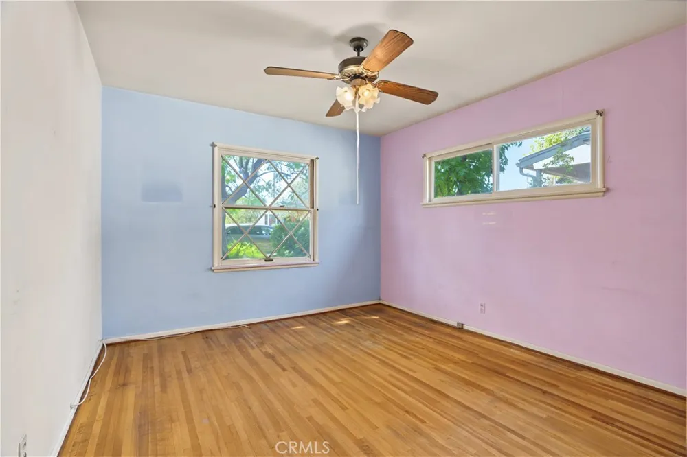16839 Margate Street Encino, CA 91436
