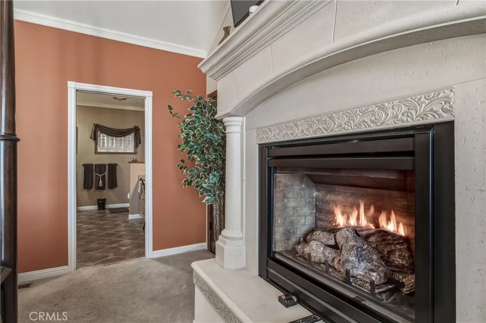 7741 Al Lucerne, CA 95443