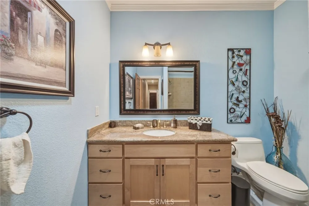 7741 Al Lucerne, CA 95443