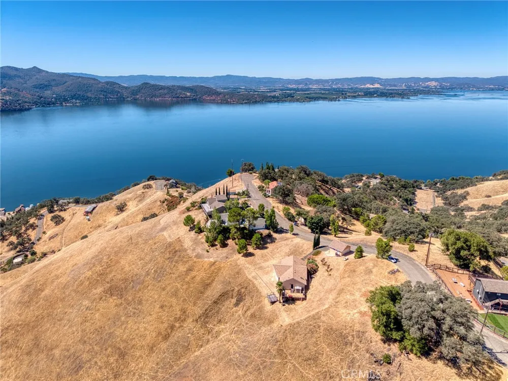 7741 Al Lucerne, CA 95443