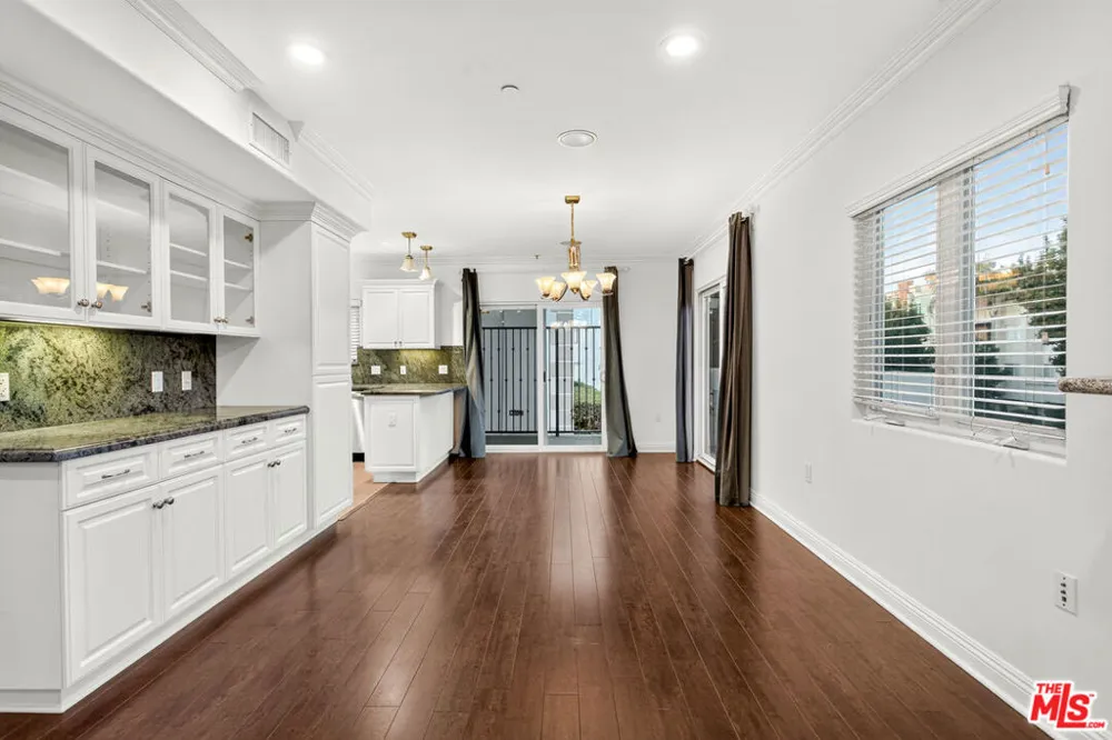 1529 S Beverly Drive #5 Los Angeles, CA 90035