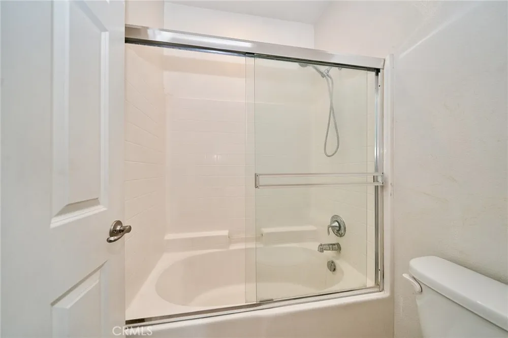 2876 E Via Terrano Ontario, CA 91764