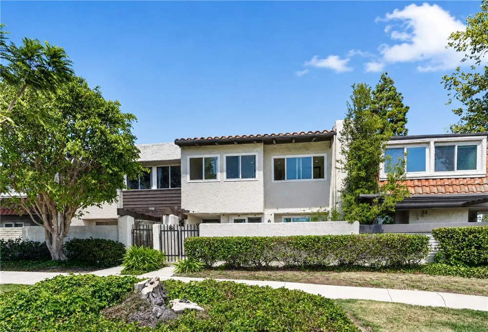 113 Cottonwood Palos Verdes Peninsula, CA 90274