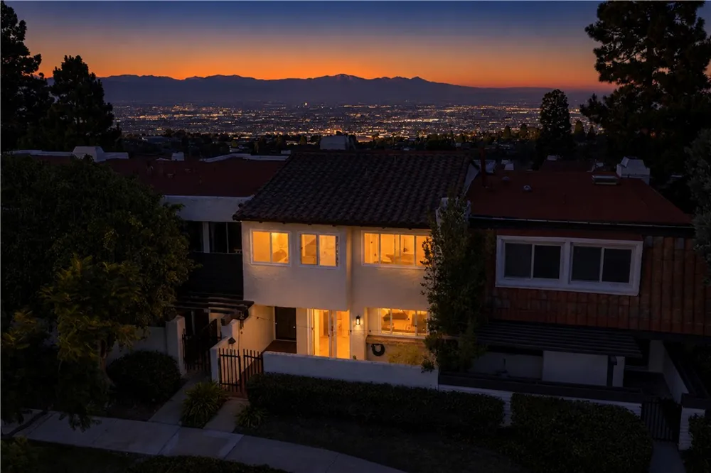 113 Cottonwood Palos Verdes Peninsula, CA 90274