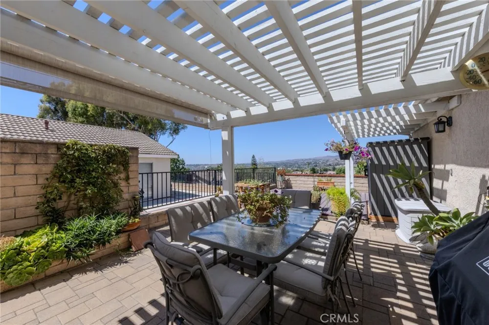8451 E Foothill Street Anaheim Hills, CA 92808