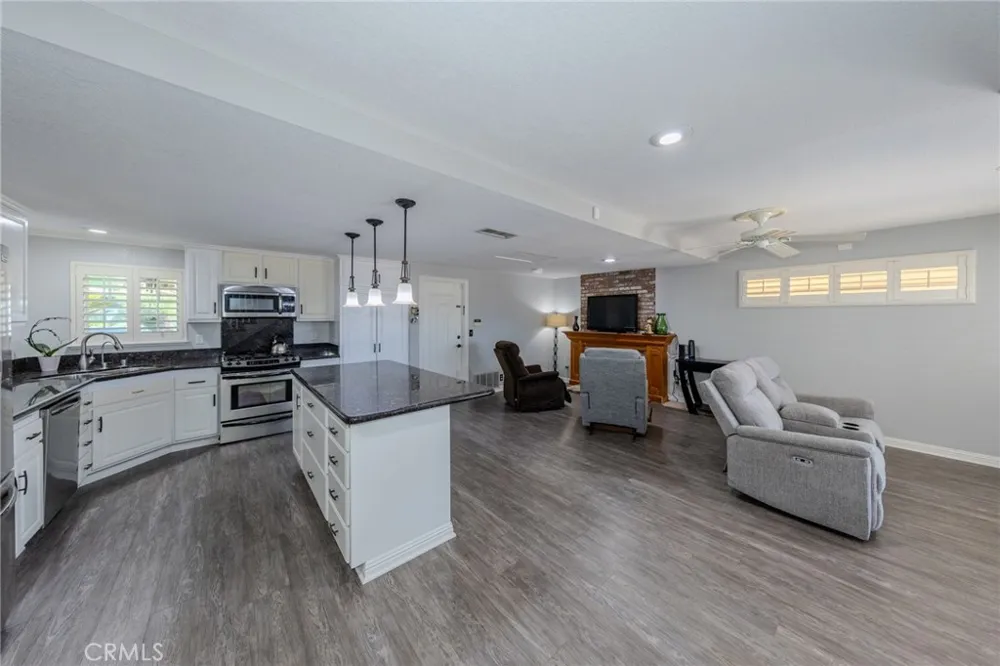 8451 E Foothill Street Anaheim Hills, CA 92808