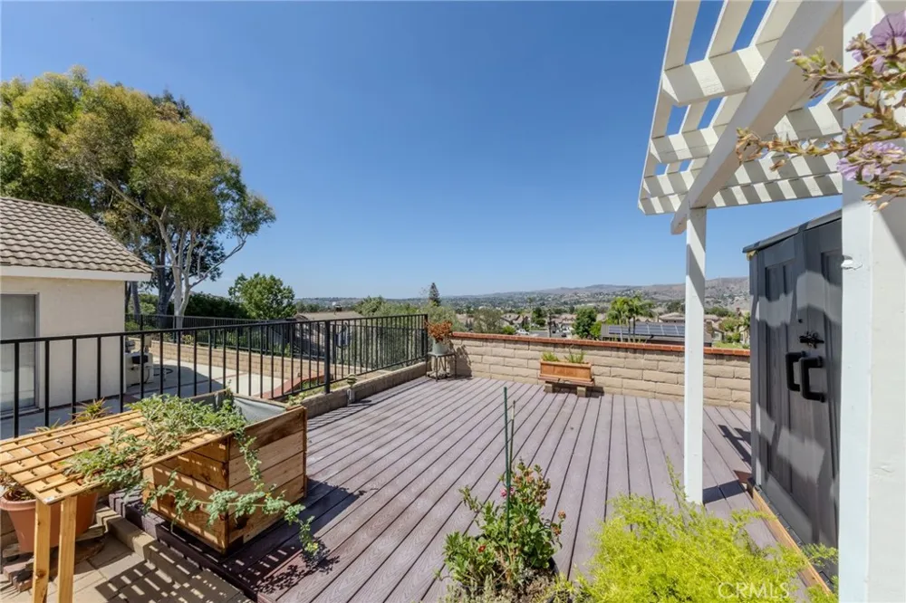 8451 E Foothill Street Anaheim Hills, CA 92808