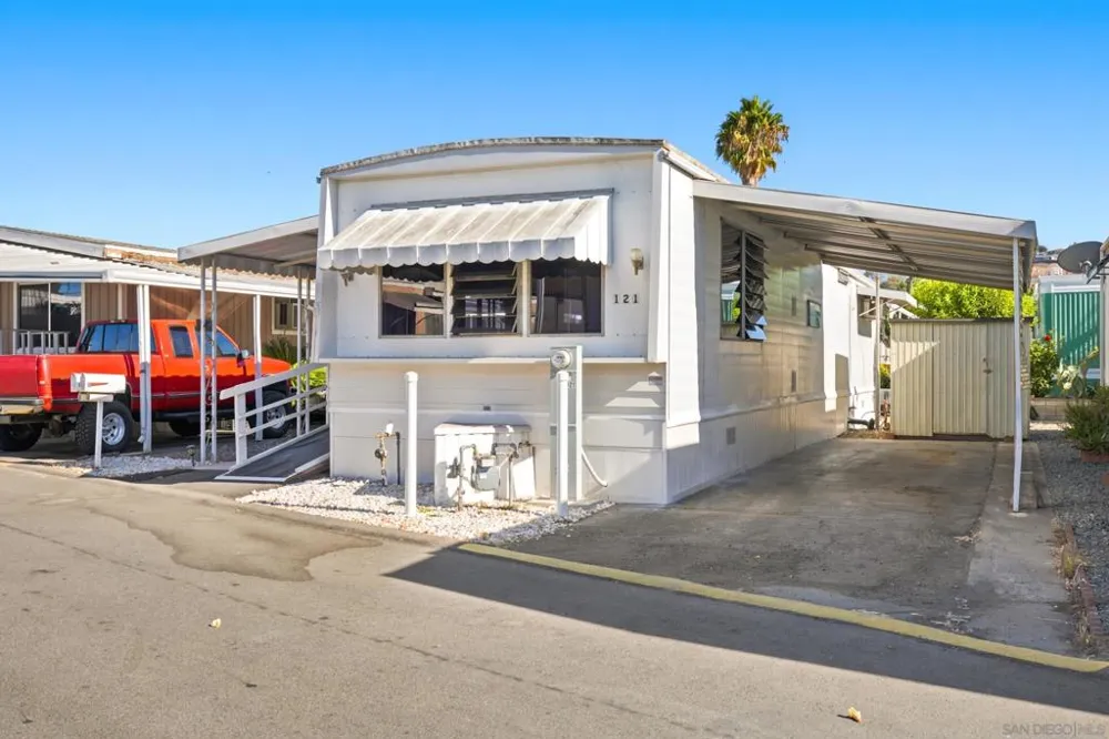 410 S 1st Street #121 El Cajon, CA 92019