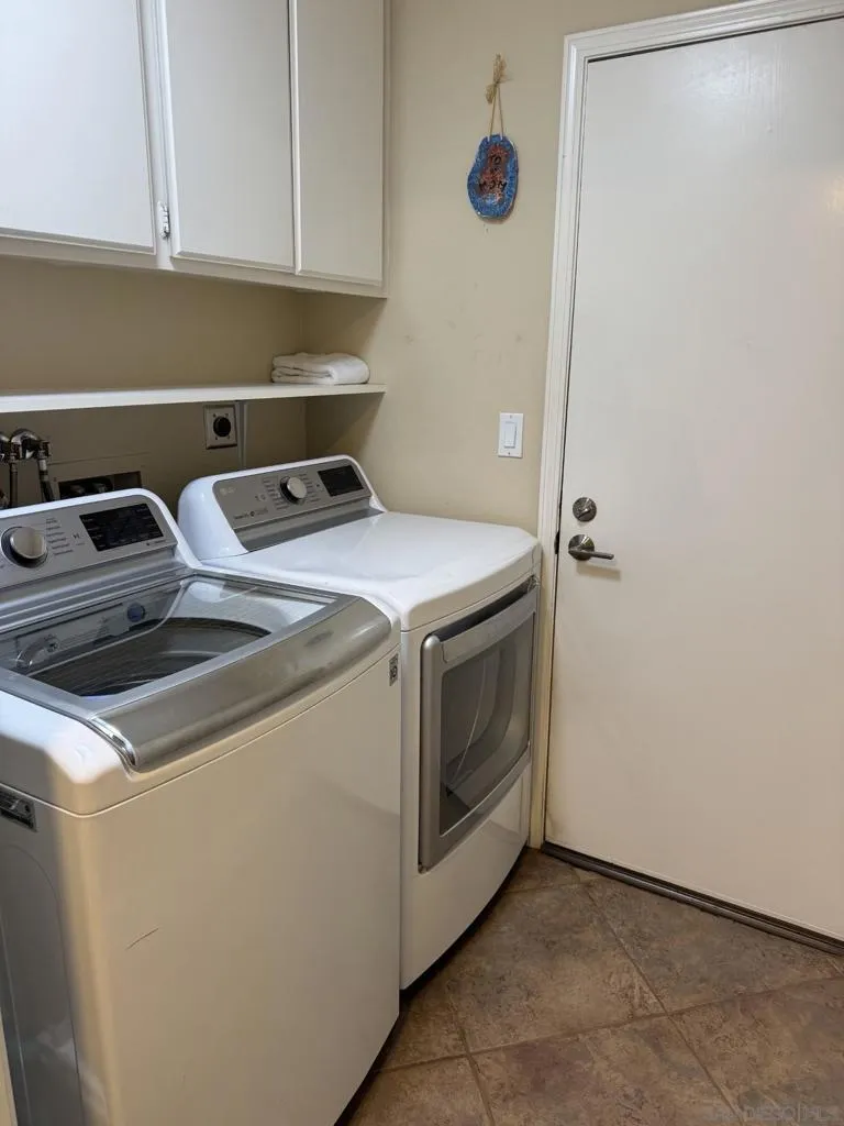 4878 Galicia Way Oceanside, CA 92056