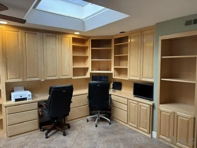 4878 Galicia Way Oceanside, CA 92056