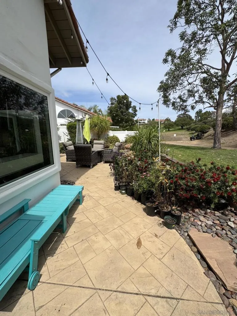 4878 Galicia Way Oceanside, CA 92056