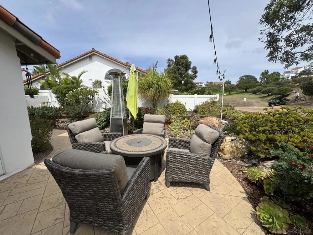 4878 Galicia Way Oceanside, CA 92056